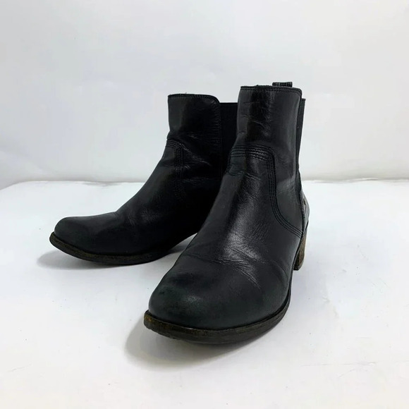 Ugg Australia Women's Keller Croc Leather Ankle Slip On Chelsea Boot Size 7/38‎ - Picture 1 of 16